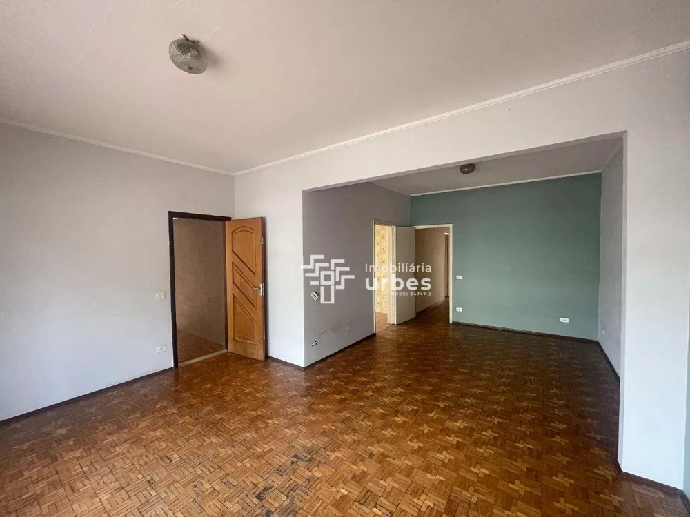 Casa à venda com 3 quartos, 124m² - Foto 1