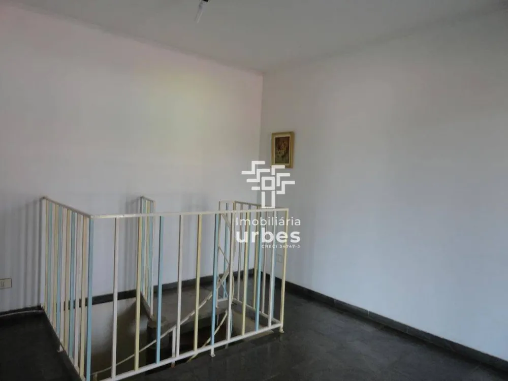 Casa, 3 quartos, 253 m² - Foto 5