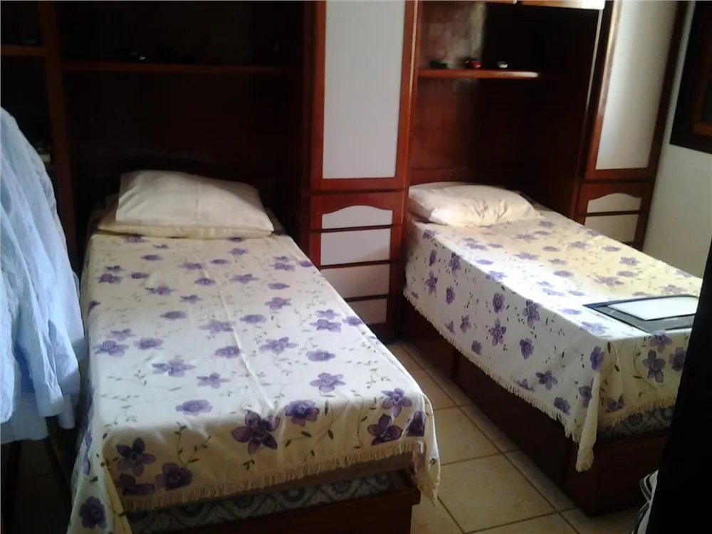 Casa, 3 quartos, 366 m² - Foto 1