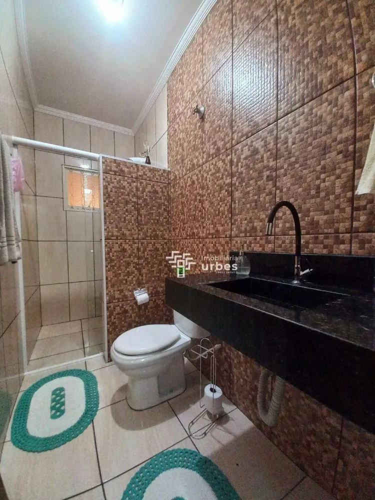 Casa, 4 quartos, 217 m² - Foto 3