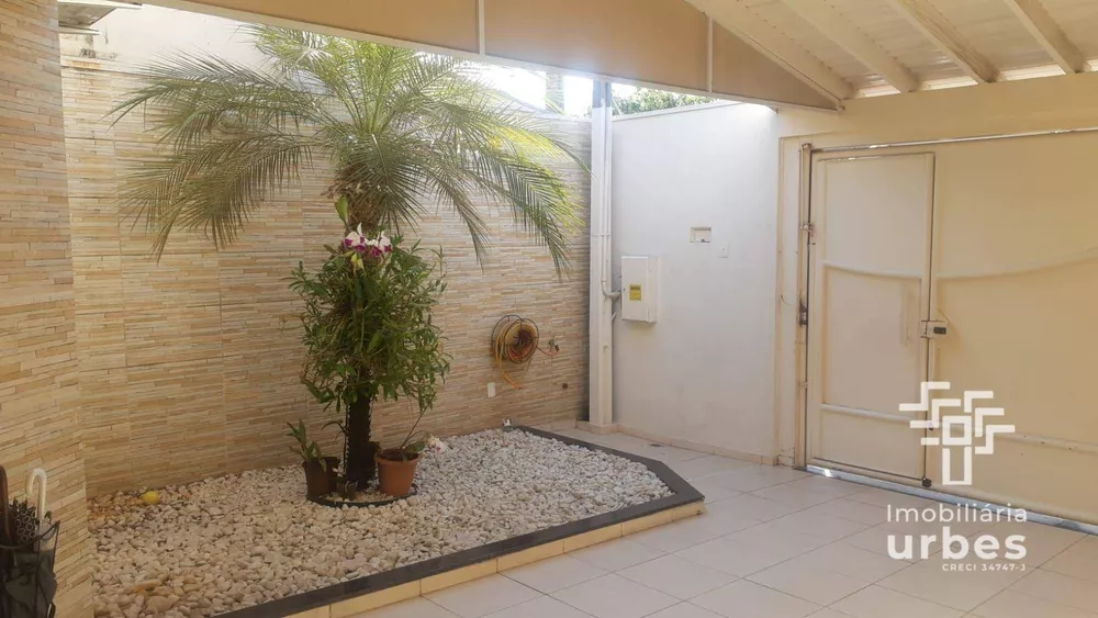 Casa à venda com 3 quartos, 110m² - Foto 4