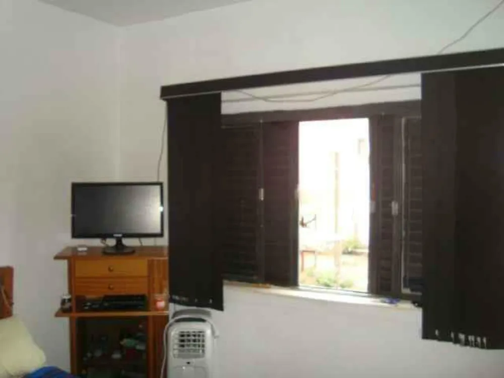 Casa, 3 quartos, 200 m² - Foto 4