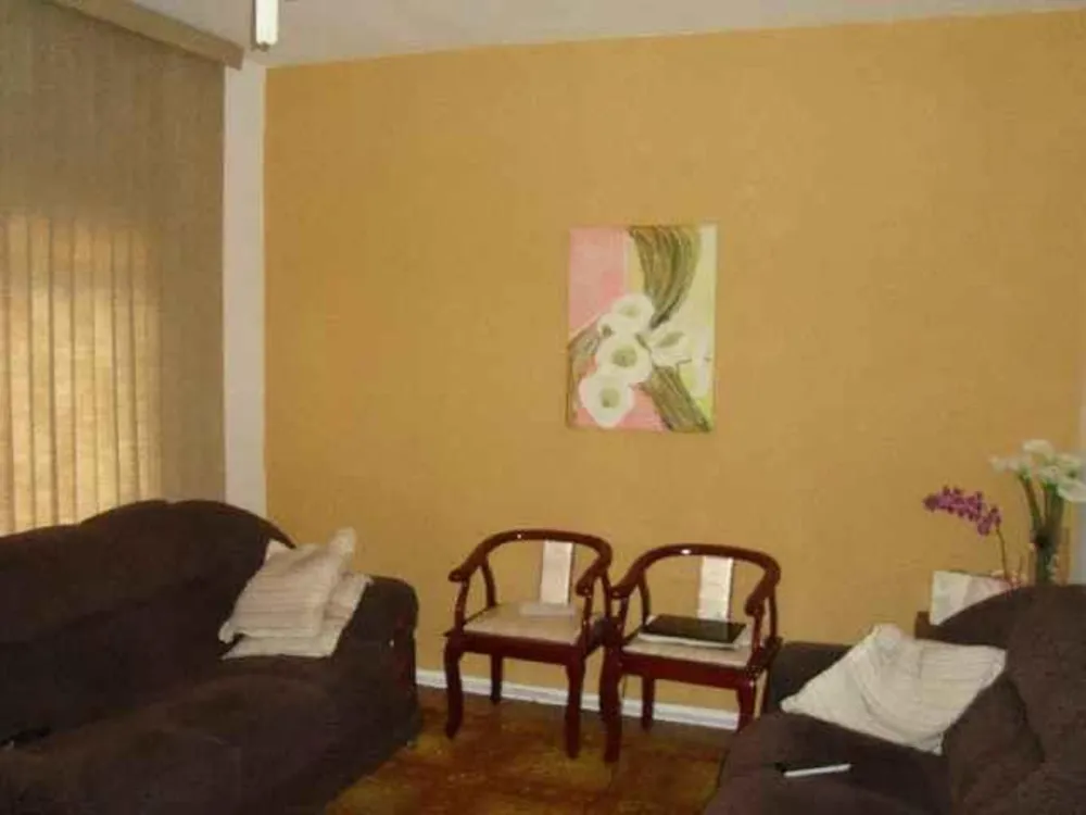 Casa, 3 quartos, 200 m² - Foto 1