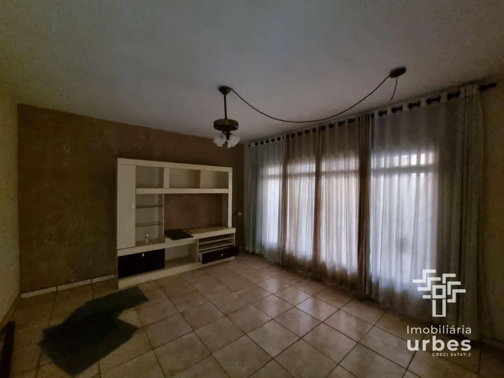 Casa, 4 quartos, 174 m² - Foto 2