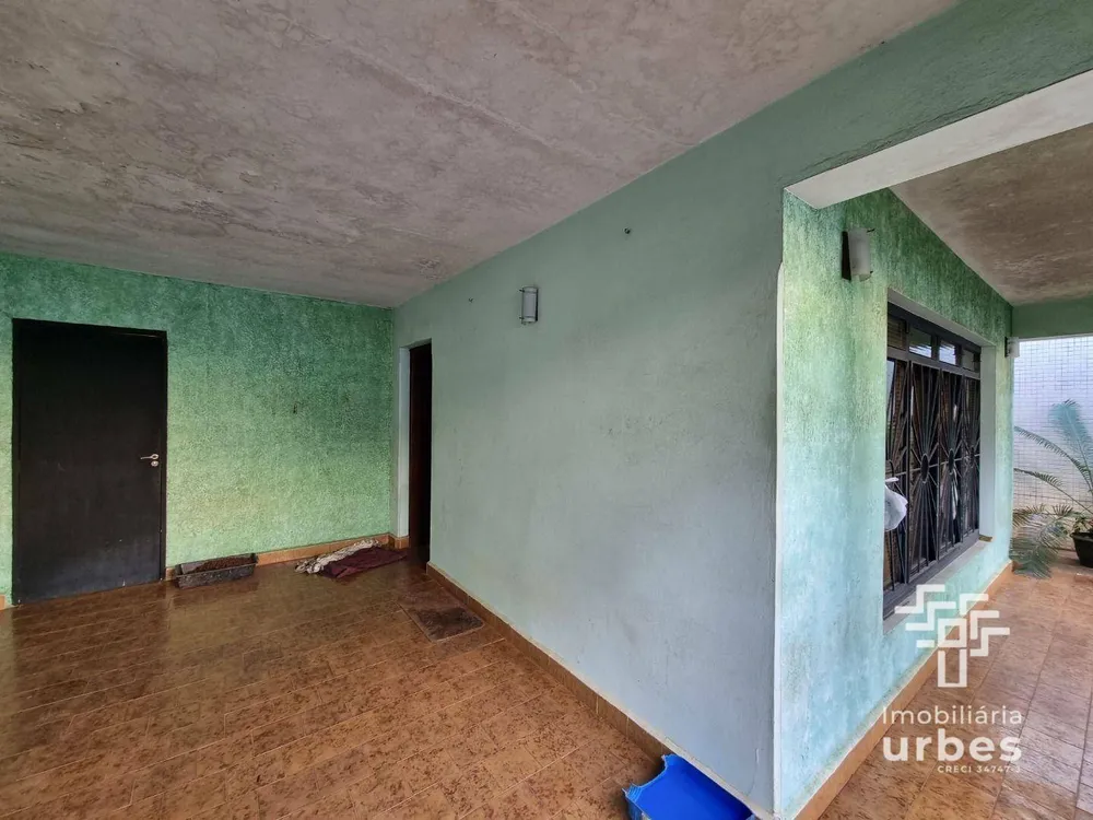 Casa, 4 quartos, 174 m² - Foto 1