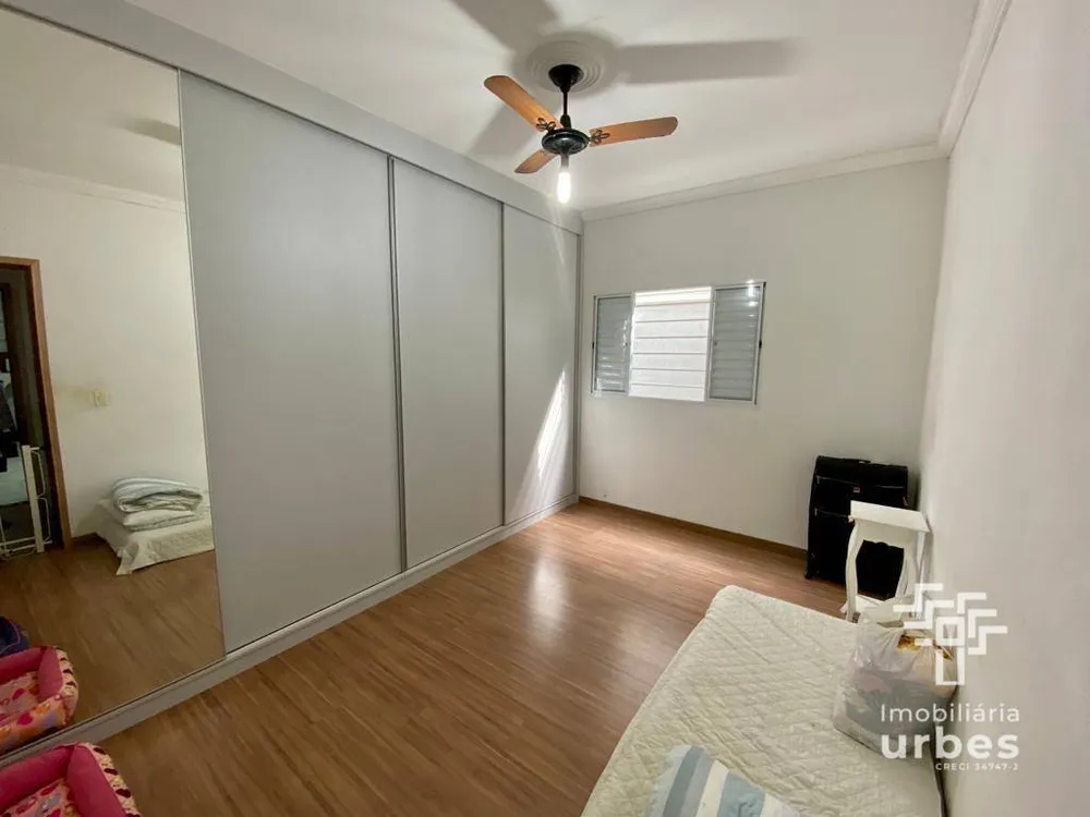 Casa, 4 quartos, 164 m² - Foto 2
