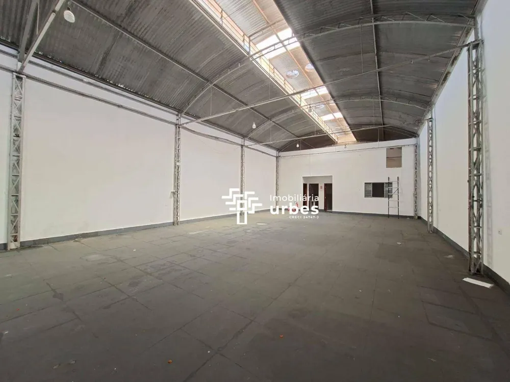Loja-Salão, 255 m² - Foto 1