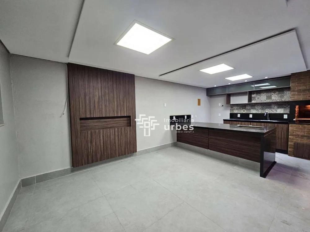 Casa, 4 quartos, 220 m² - Foto 2