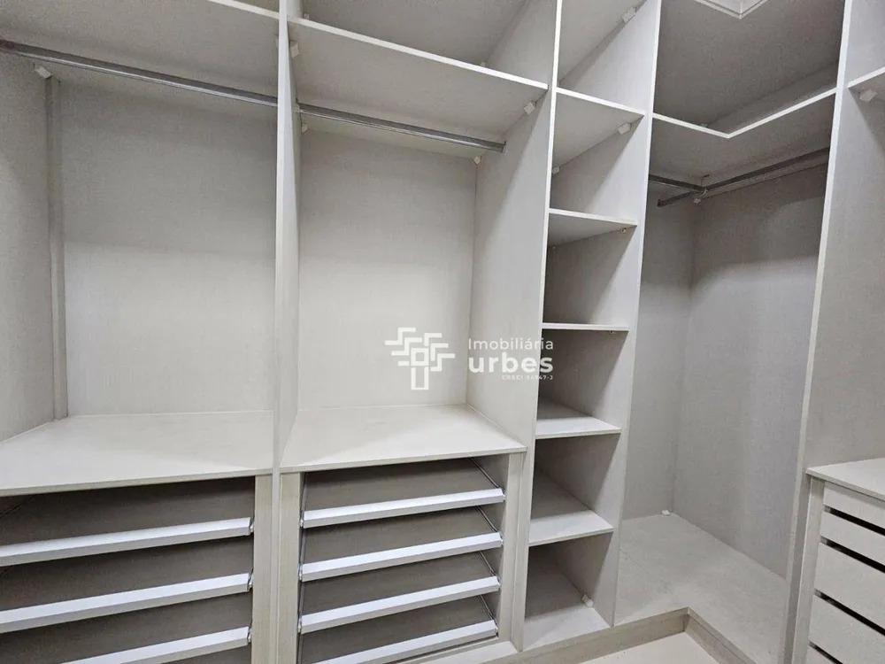 Casa, 4 quartos, 220 m² - Foto 12