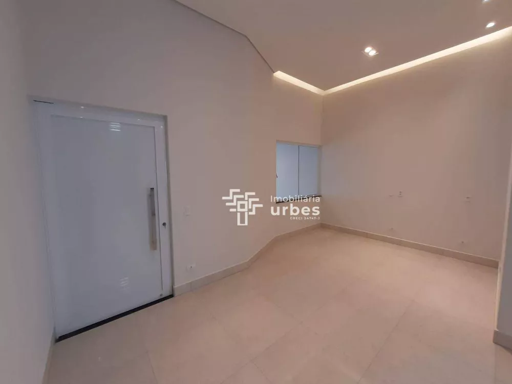 Casa à venda com 3 quartos, 134m² - Foto 2