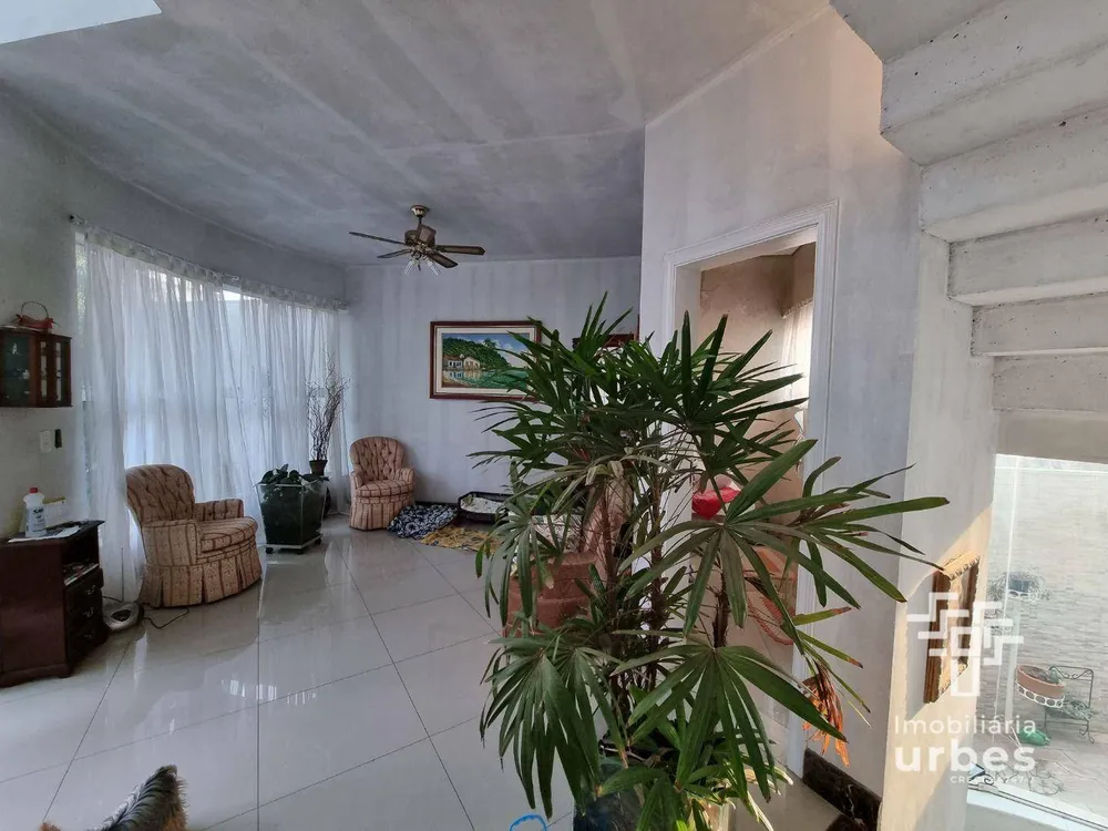 Casa, 3 quartos, 283 m² - Foto 2