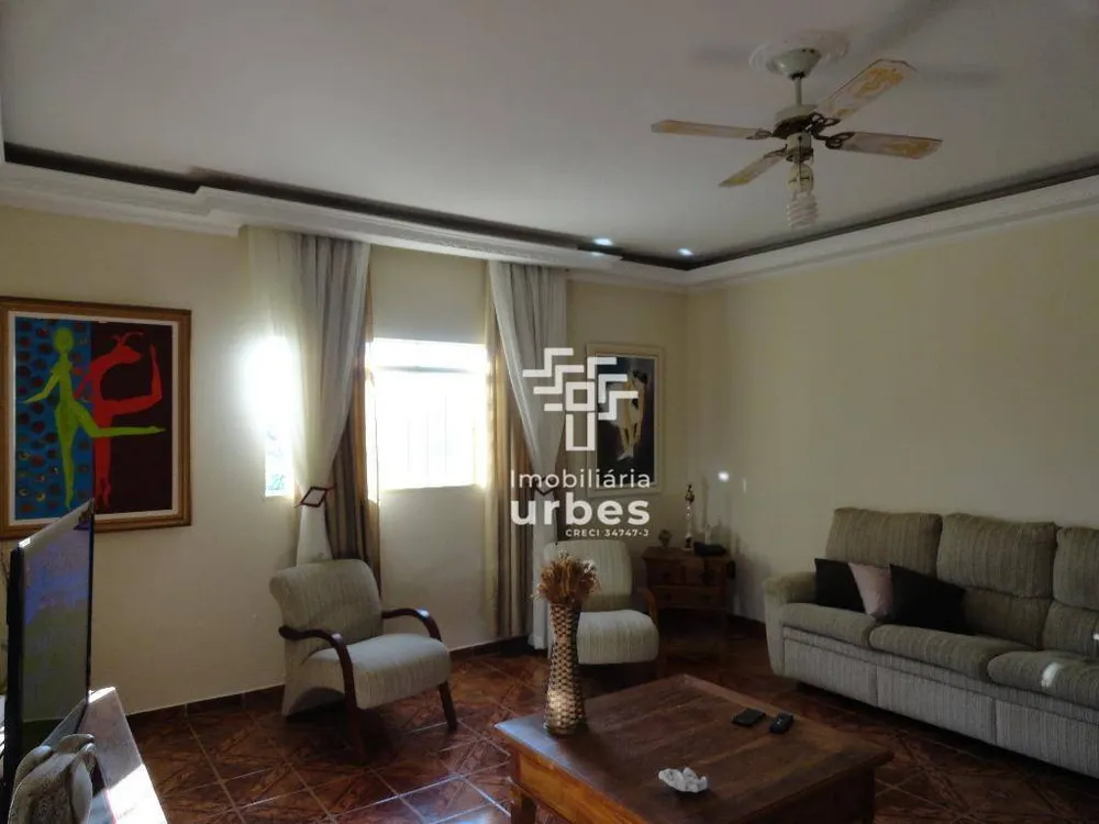 Chácara, 3 quartos, 1200 m² - Foto 5