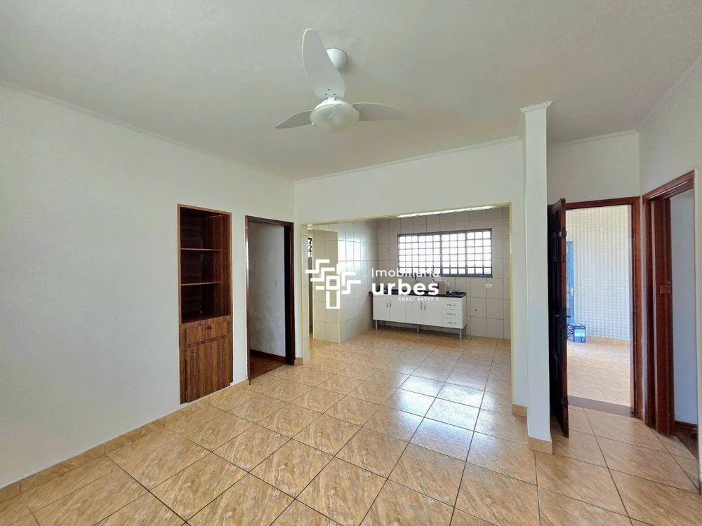 Casa, 3 quartos, 158 m² - Foto 3