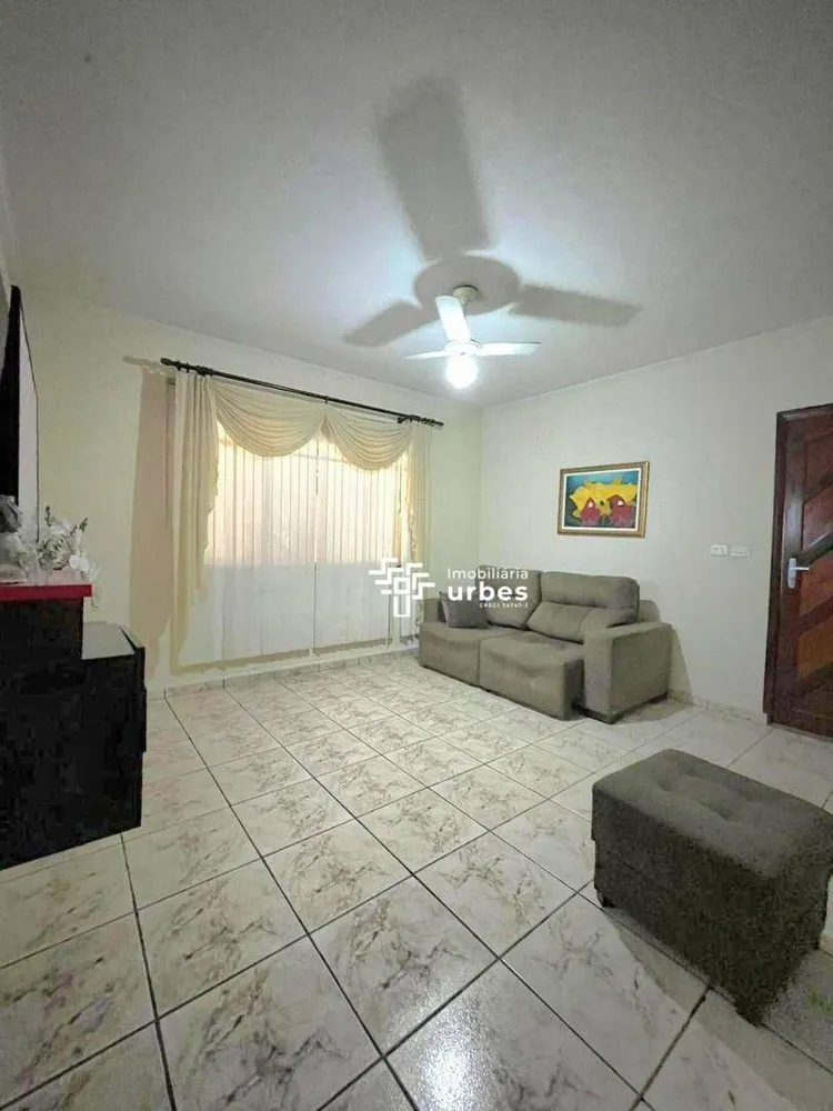 Casa, 3 quartos, 147 m² - Foto 3