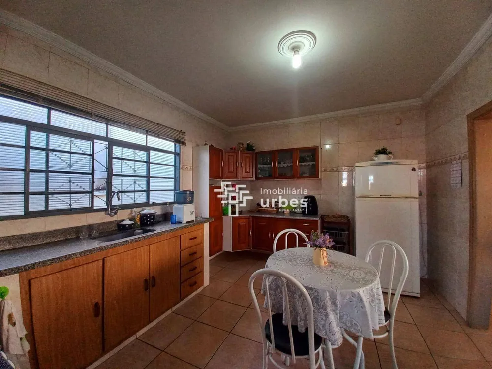 Casa, 3 quartos, 342 m² - Foto 4