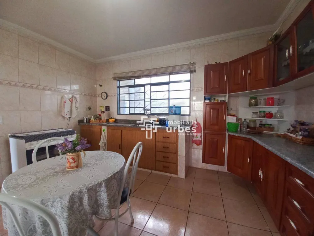 Casa, 3 quartos, 342 m² - Foto 3