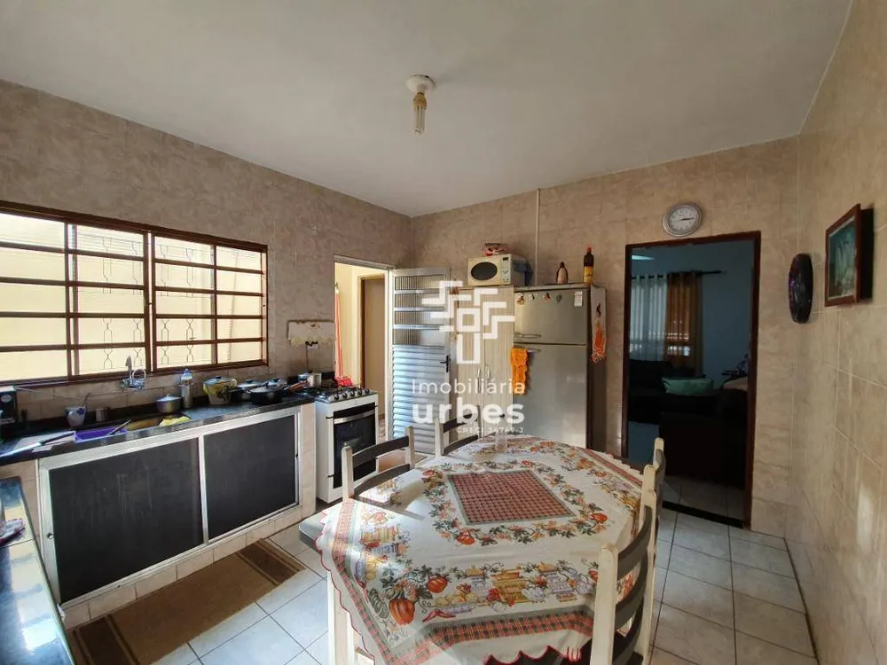 Casa, 2 quartos, 113 m² - Foto 2