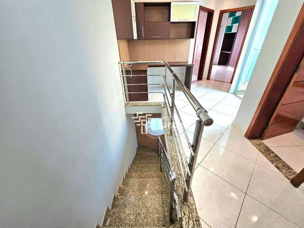 Casa, 3 quartos, 212 m² - Foto 9