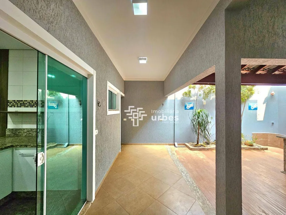 Casa, 3 quartos, 212 m² - Foto 7