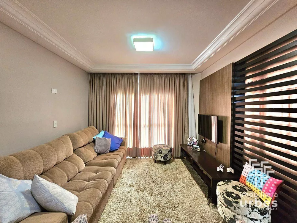 Apartamento à venda com 4 quartos, 158m² - Foto 3