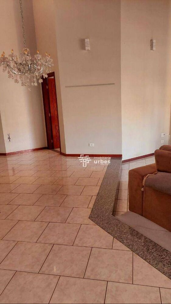 Casa à venda com 3 quartos, 204m² - Foto 20
