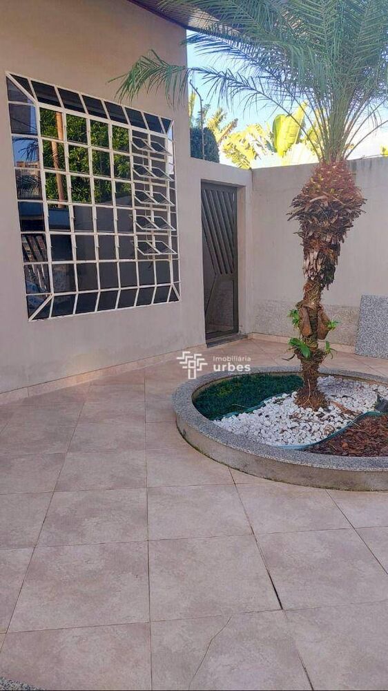 Casa à venda com 3 quartos, 204m² - Foto 14