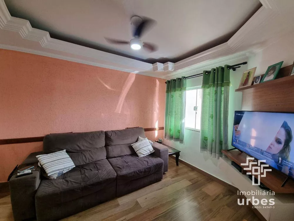 Casa à venda com 3 quartos, 163m² - Foto 2