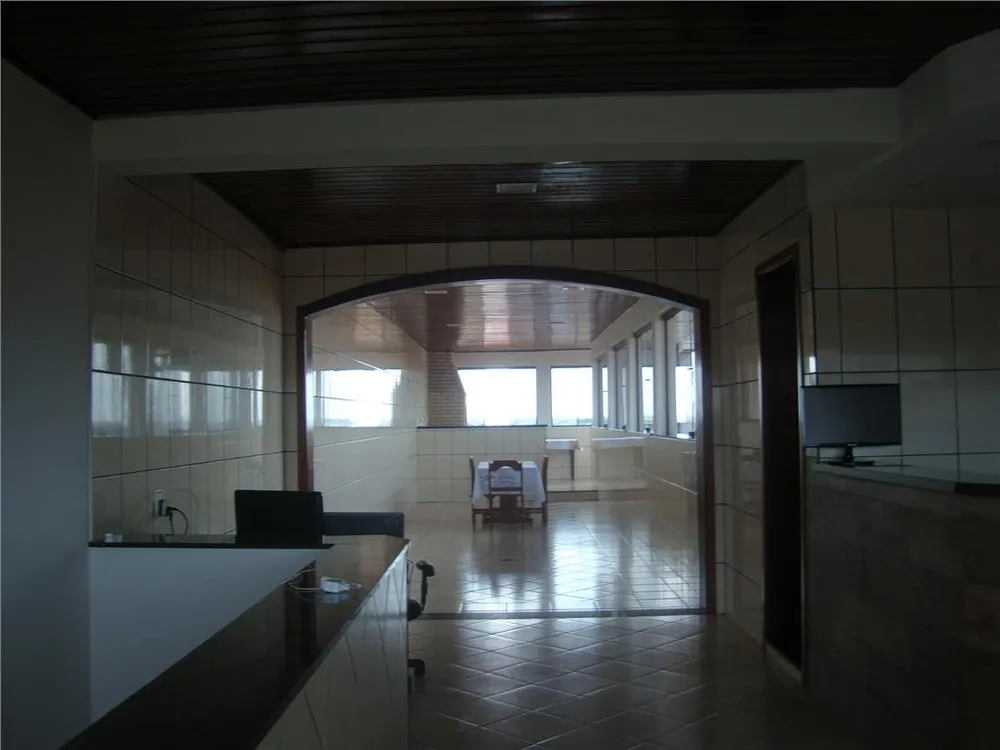 Casa, 3 quartos, 299 m² - Foto 6