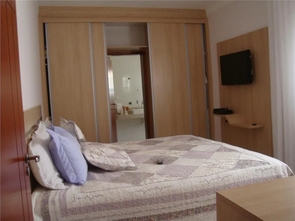 Casa, 3 quartos, 299 m² - Foto 4