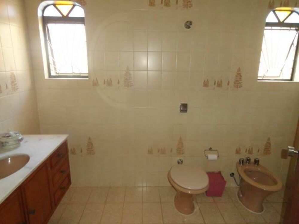 Casa à venda com 3 quartos, 174m² - Foto 3