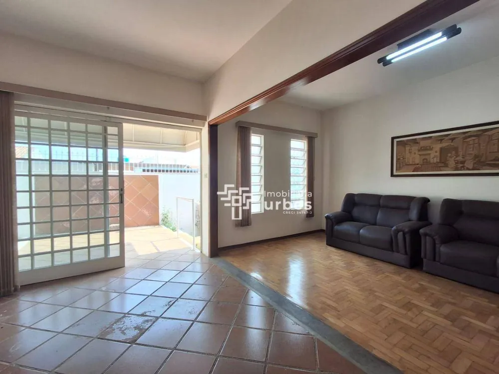 Casa, 2 quartos, 80 m² - Foto 1