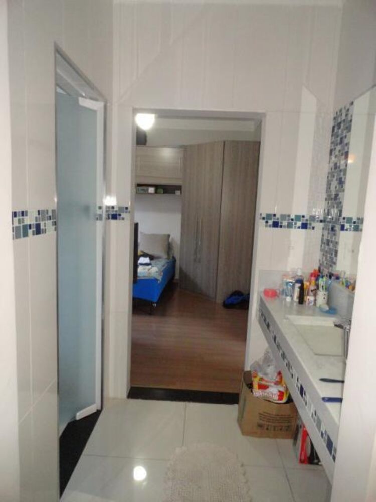 Casa à venda com 3 quartos, 300m² - Foto 11
