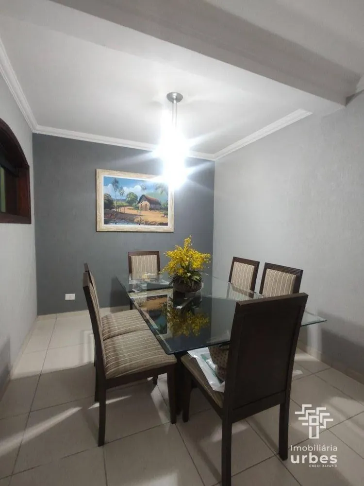 Casa, 3 quartos, 251 m² - Foto 5