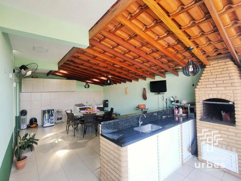 Casa, 3 quartos, 251 m² - Foto 3