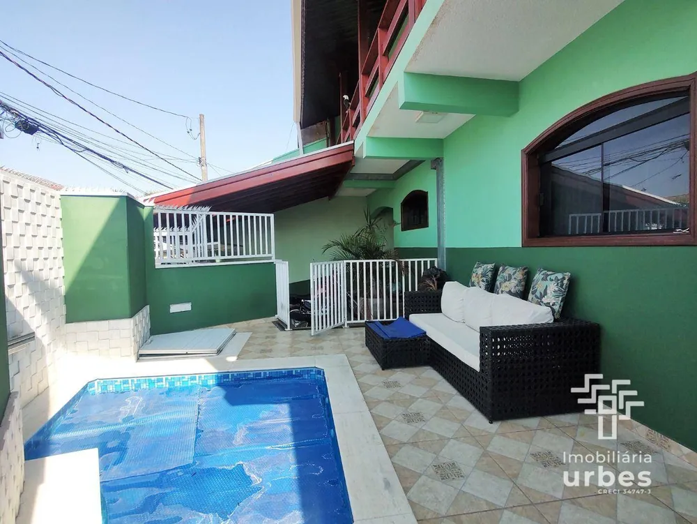 Casa, 3 quartos, 251 m² - Foto 1
