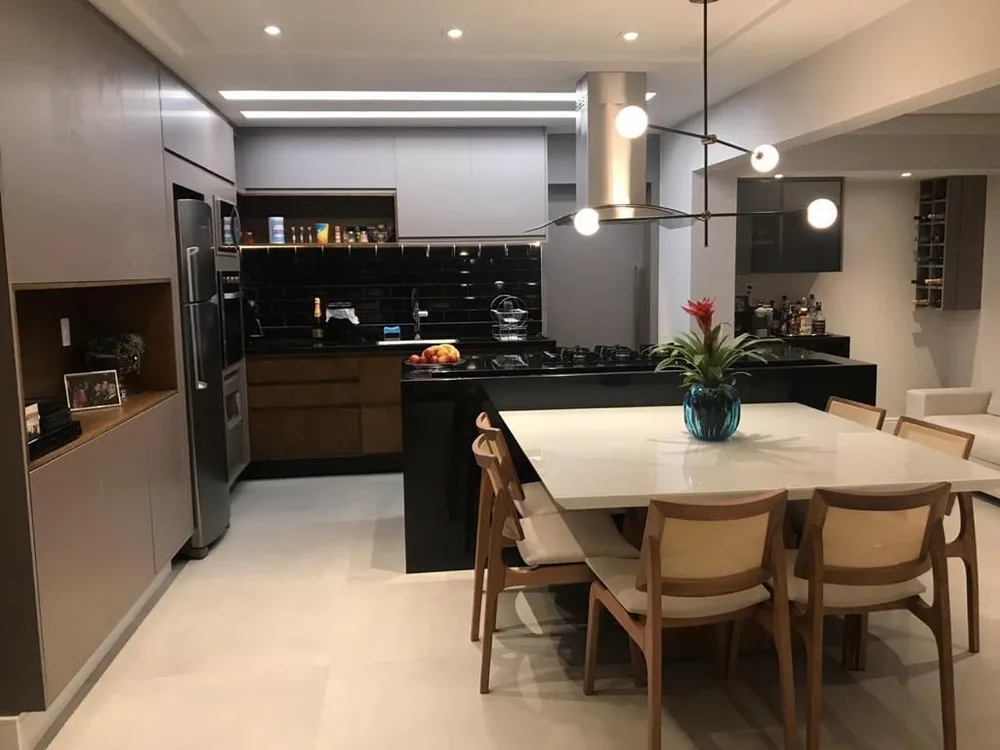 Apartamento, 3 quartos, 121 m² - Foto 2