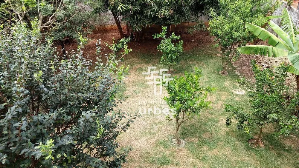 Chácara, 4 quartos, 1000 m² - Foto 1