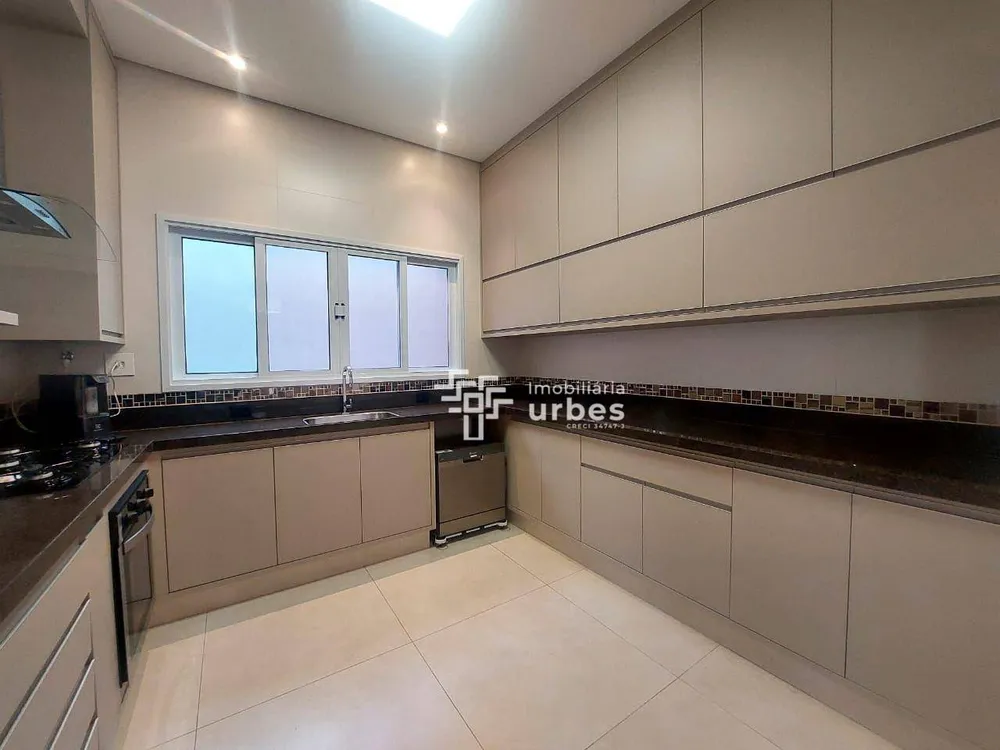Casa, 3 quartos, 185 m² - Foto 4