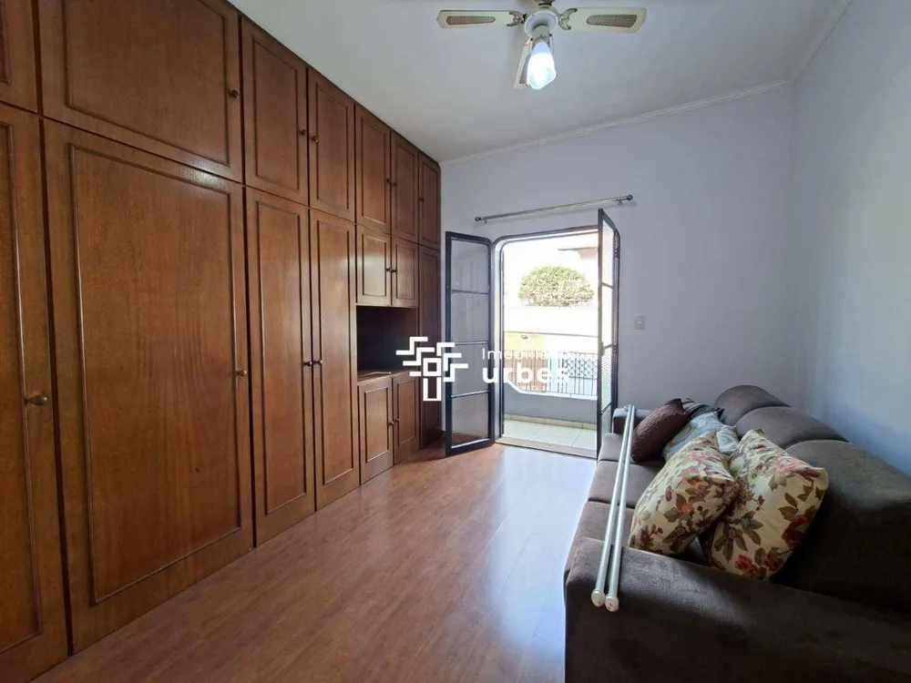 Casa, 3 quartos, 197 m² - Foto 10