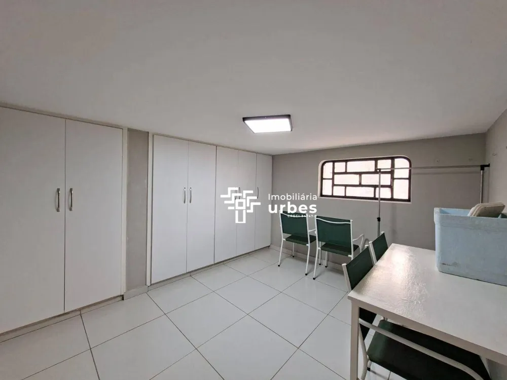 Casa, 3 quartos, 197 m² - Foto 3