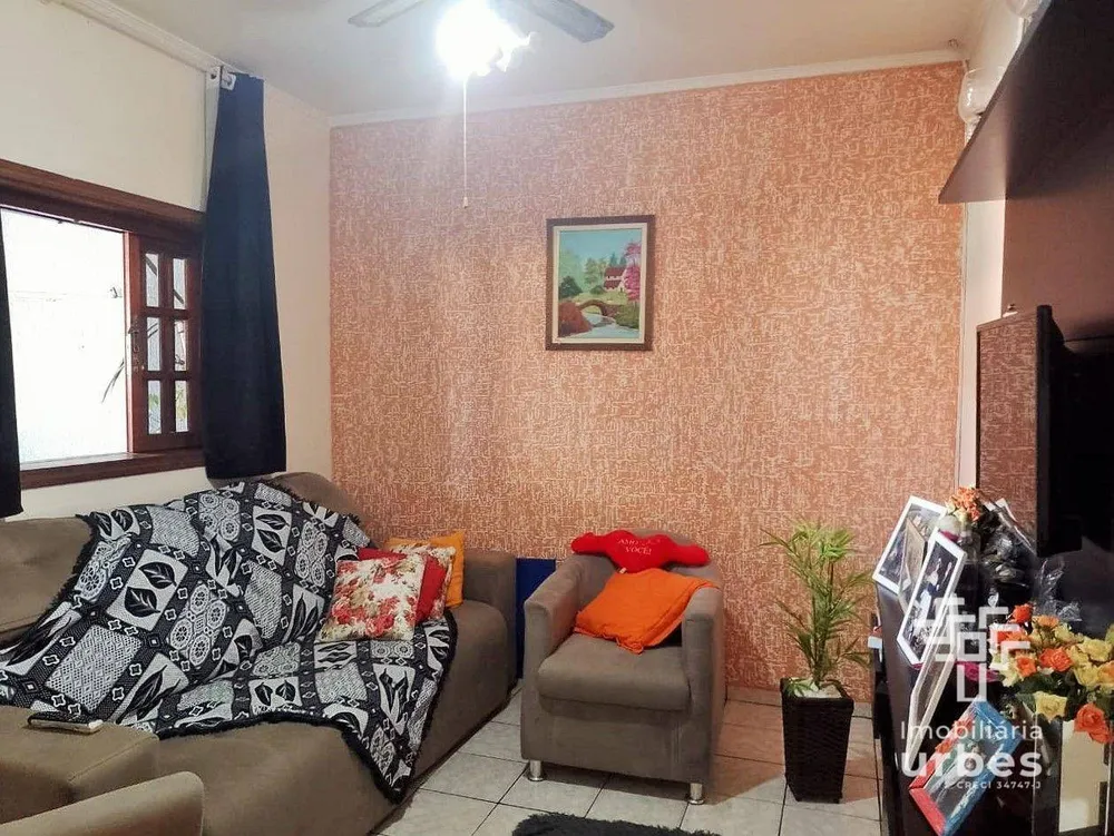 Casa, 3 quartos, 95 m² - Foto 1