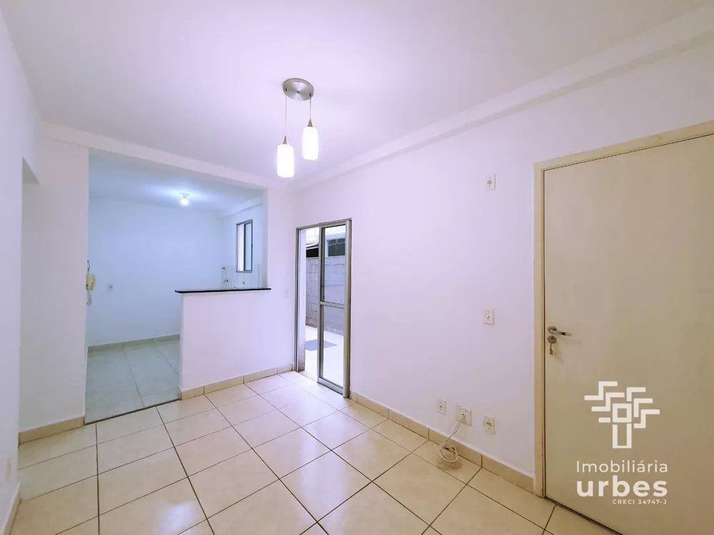 Apartamento à venda com 2 quartos, 46m² - Foto 1