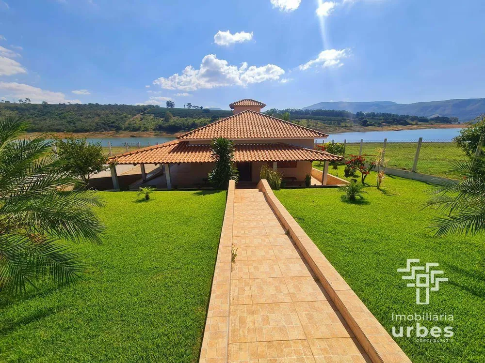 Chácara, 4 quartos, 1800 m² - Foto 2