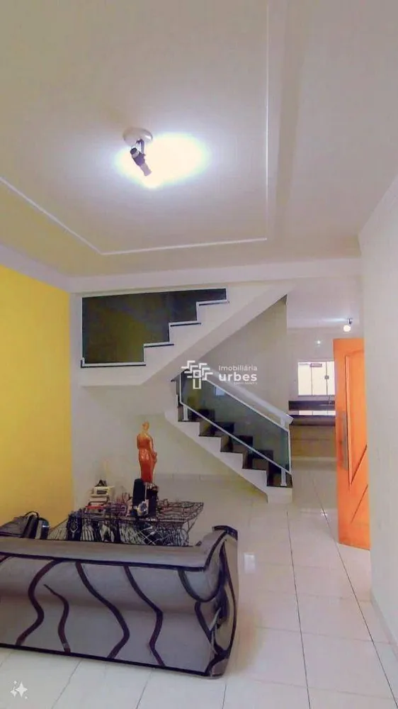 Casa, 3 quartos, 149 m² - Foto 4