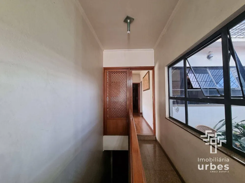 Casa, 3 quartos, 312 m² - Foto 3