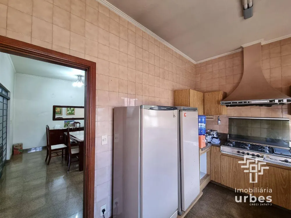 Casa, 3 quartos, 312 m² - Foto 4