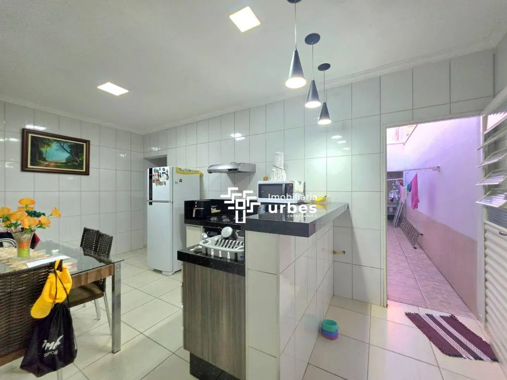 Casa, 3 quartos, 126 m² - Foto 3
