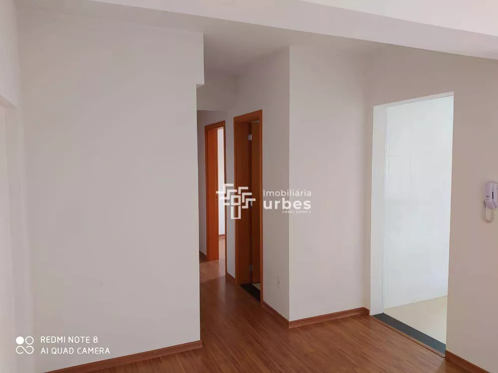 Apartamento à venda com 2 quartos, 65m² - Foto 3