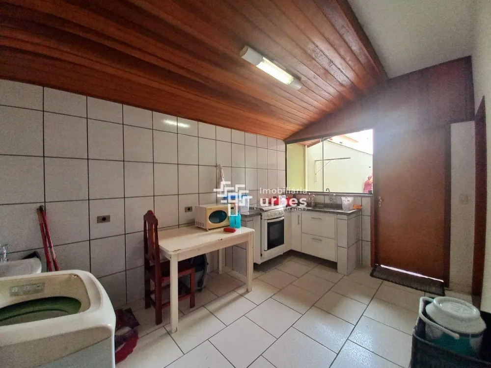 Casa, 3 quartos, 396 m² - Foto 6