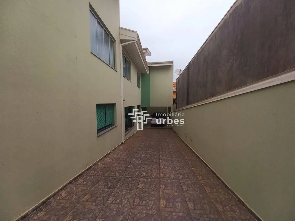 Casa, 3 quartos, 396 m² - Foto 2